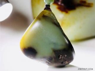 黑皮籽料什么样?和田玉资深玩家必须拥有的皮色标本!